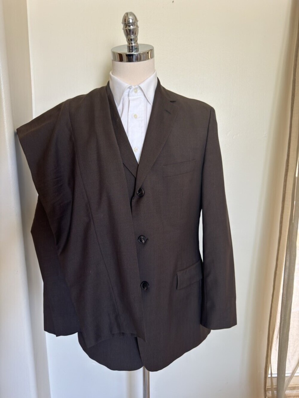 HUGO BOSS Martin Scorsese 3 Button Notch Lapel Suit 42S